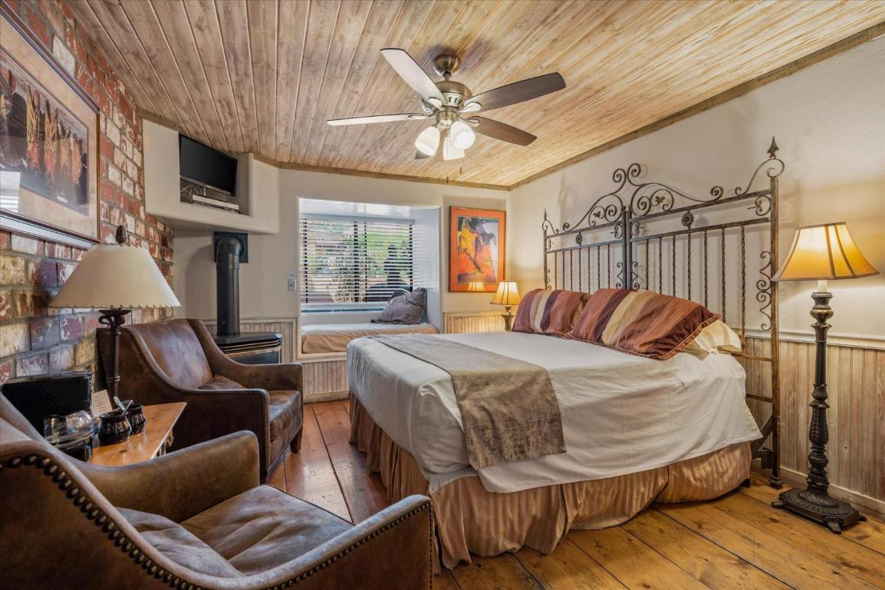 Adobe Village Inn Sedona Chambre photo